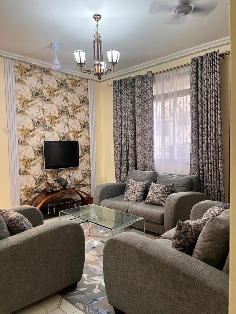 Cozy 3Bhk At Kariakoo City Center Dar es Salaam Extérieur photo